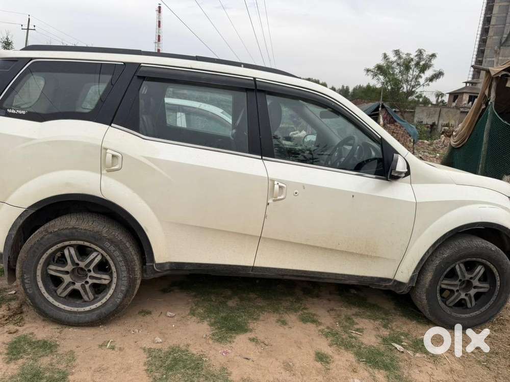 Mahindra Xuv500 2018 Diesel 84000 Km Driven