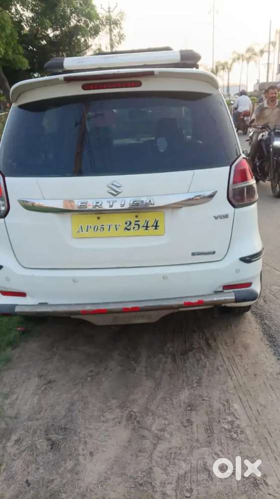 Maruti Suzuki Ertiga 2016 Variant