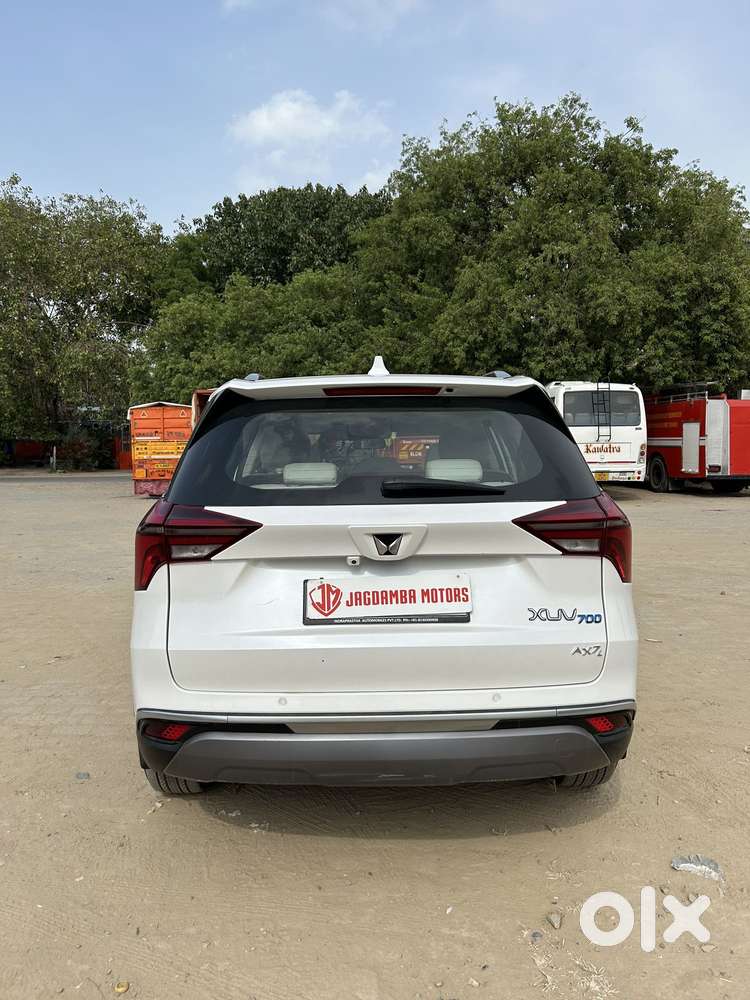 Mahindra Xuv700 2.0 Ax 7 Petrol At Luxury Pack Str, 2023, Petrol