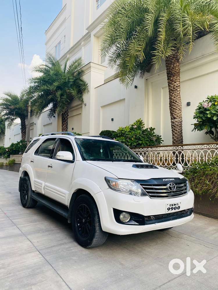 Toyota Fortuner Diesel 2012