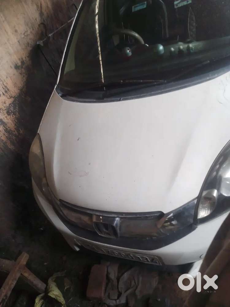 Honda Mobilio 2014