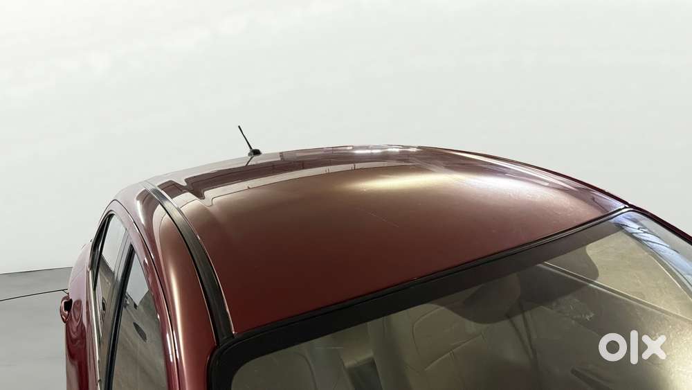 Maruti Suzuki Swift Dzire Zxi + Mt, 2017, Petrol
