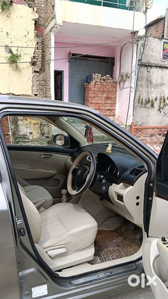 Maruti Suzuki Swift Dzire Vxi At, 2016, Petrol