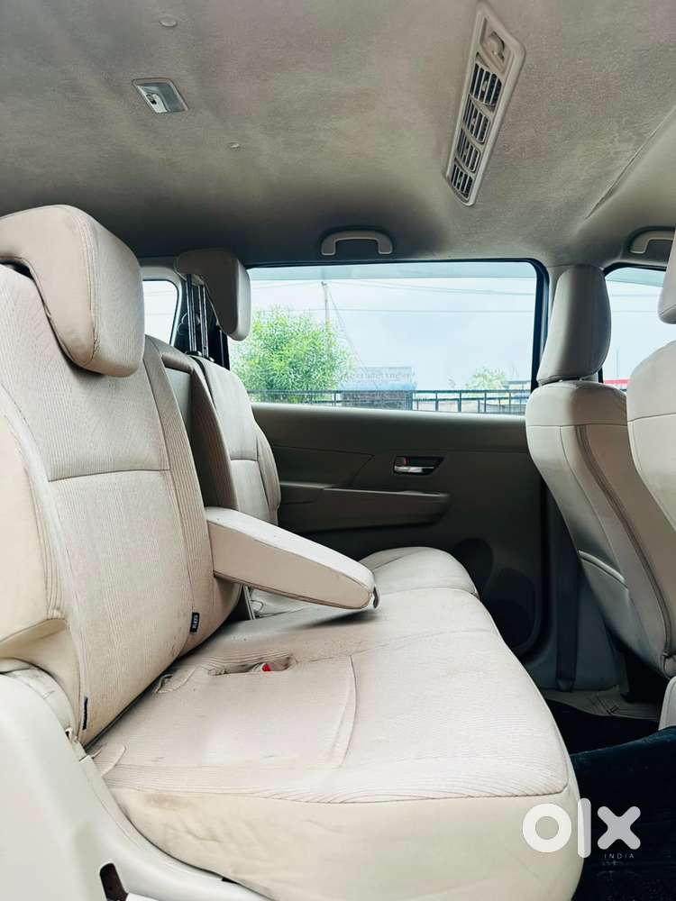 Maruti Suzuki Ertiga Vxi, 2022