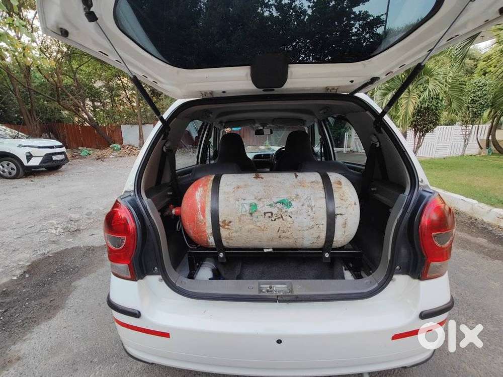 Maruti Suzuki Alto K10 1.0 Lxi, 2011, Cng & Hybrids