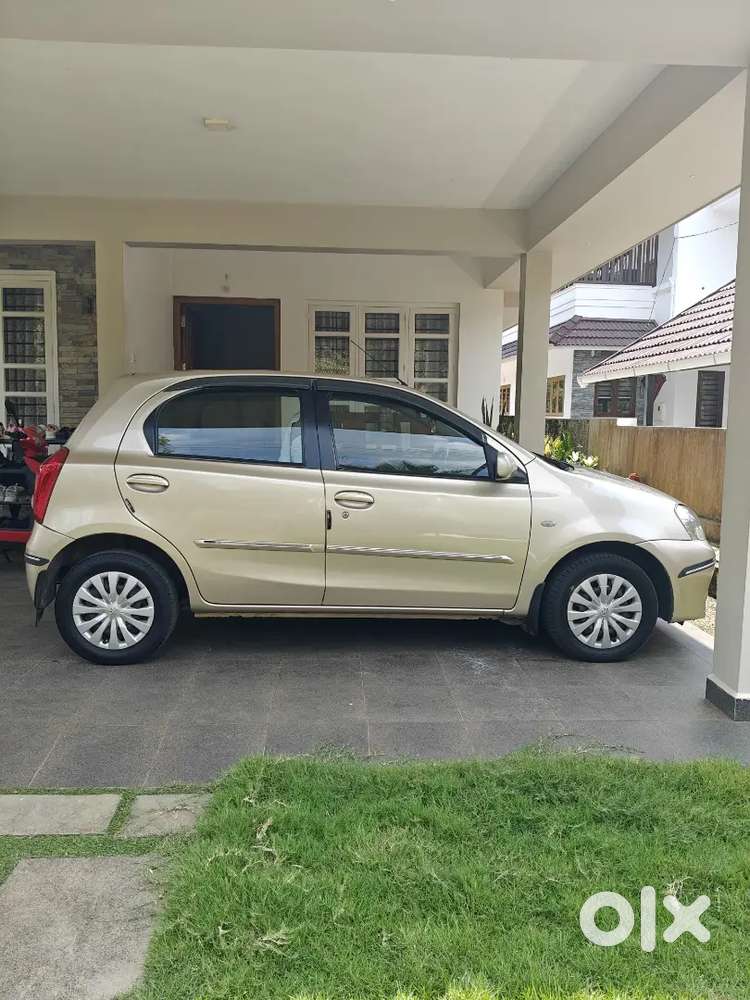 Toyota Etios Liva 2013