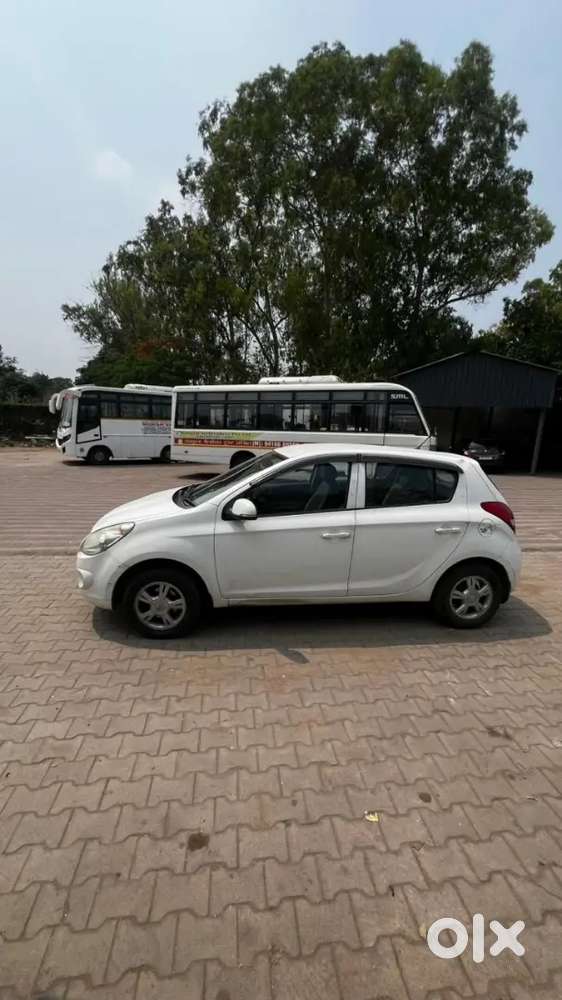 Hyundai I20 2011 Petrol 94632 Km Driven