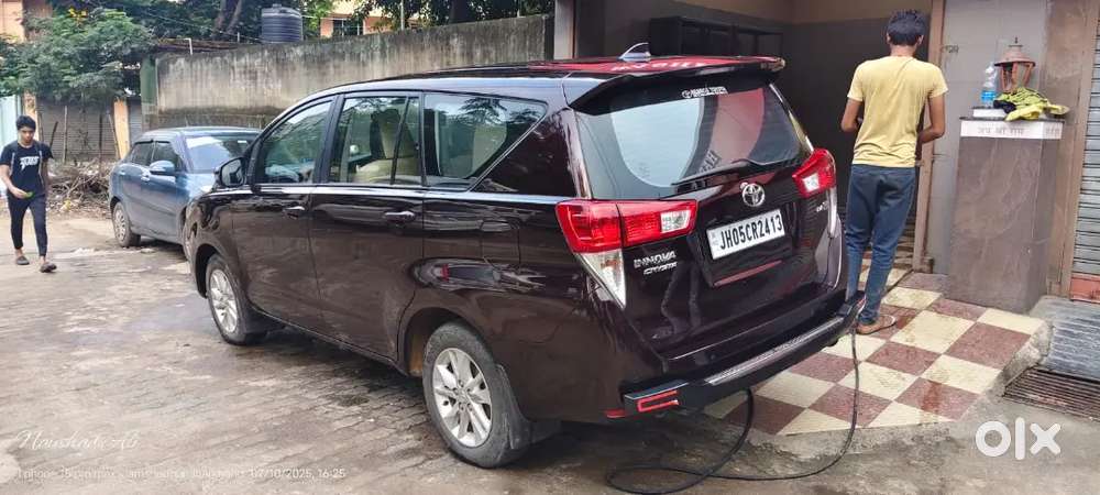 Toyota Innova Crysta 2020 Diesel 70000 Km Driven