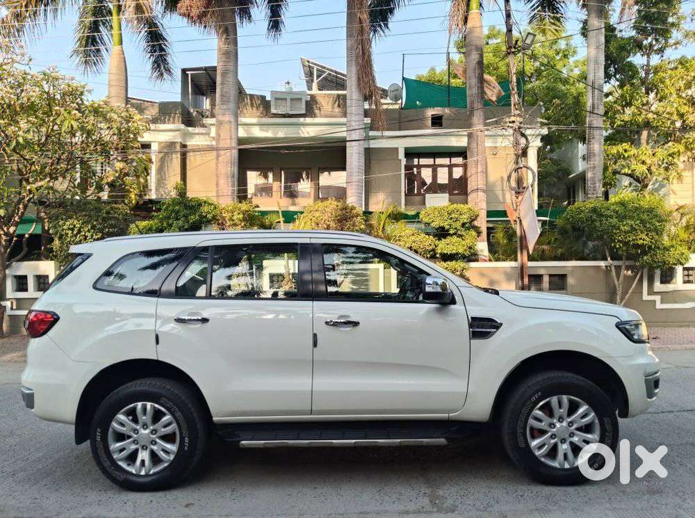 Ford Endeavour Titanium 2.2 4x2, 2019, Diesel