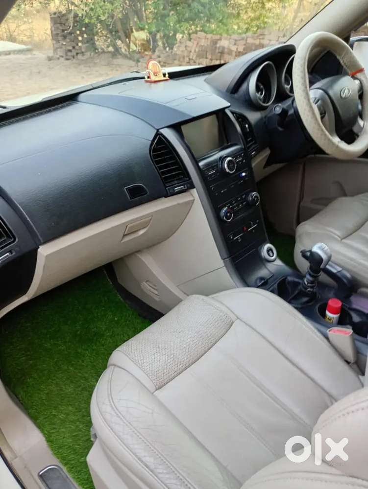 Mahindra Xuv500 2015 Diesel 84000 Km Driven