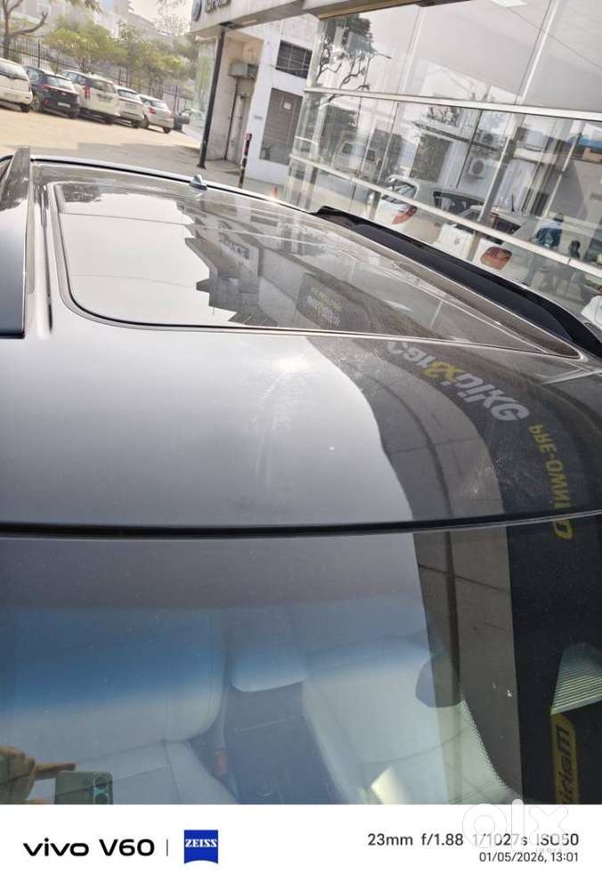 Mahindra Xuv 3xo Ax7l 1.2 Petrol At (pg), 2025, Petrol