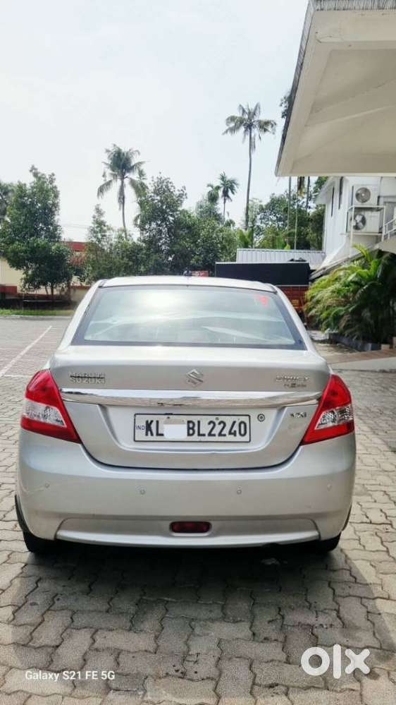 Maruti Suzuki Swift Dzire Vxi Optional, 2013, Petrol