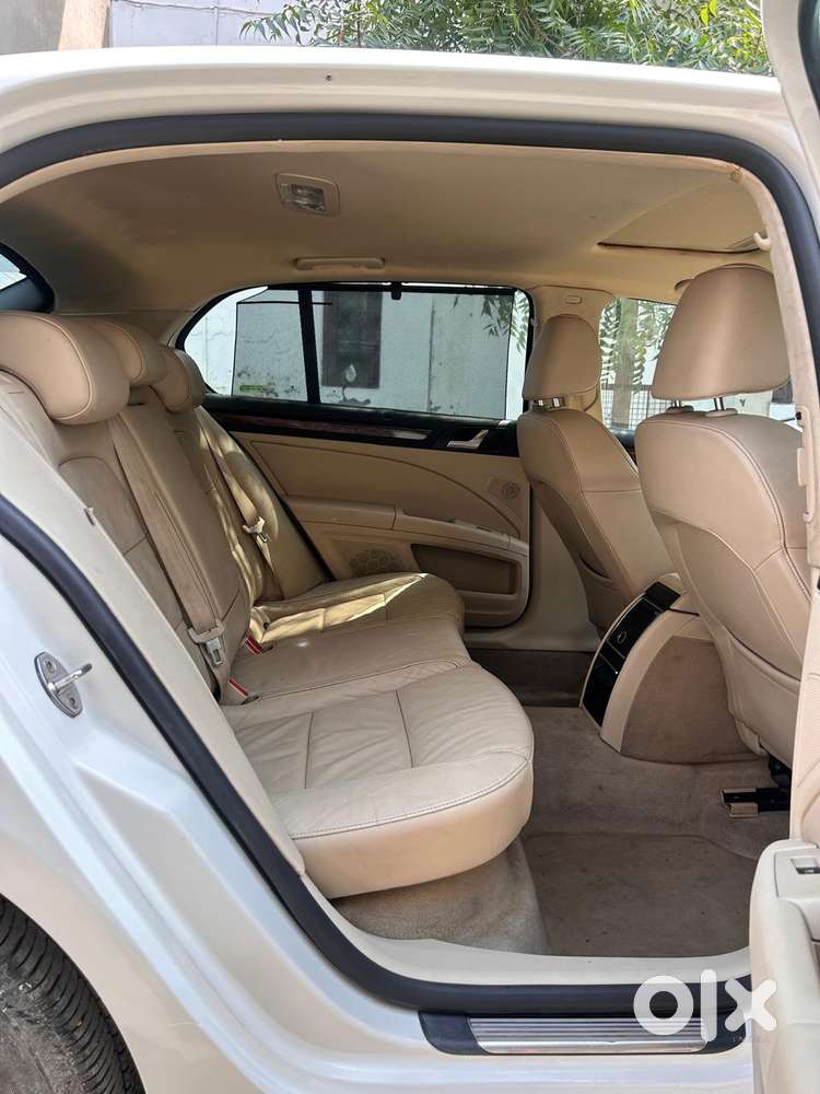 Skoda Superb, 2012