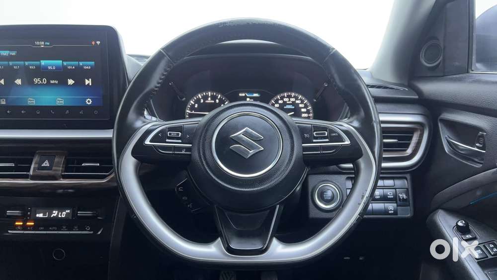 Maruti Suzuki Brezza 1.5 Zxi At Smart Hybrid Dual Tone, 2023, Petrol