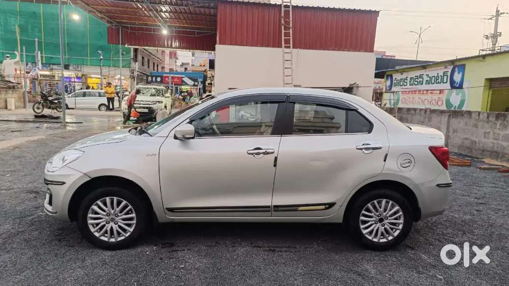 Maruti Suzuki Dzire 2018 Petrol 100000 Km Driven