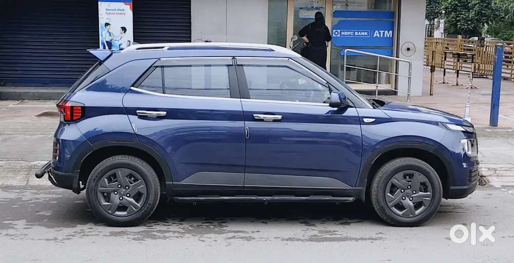 Hyundai Venue Petrol Manual 2nd 2023
