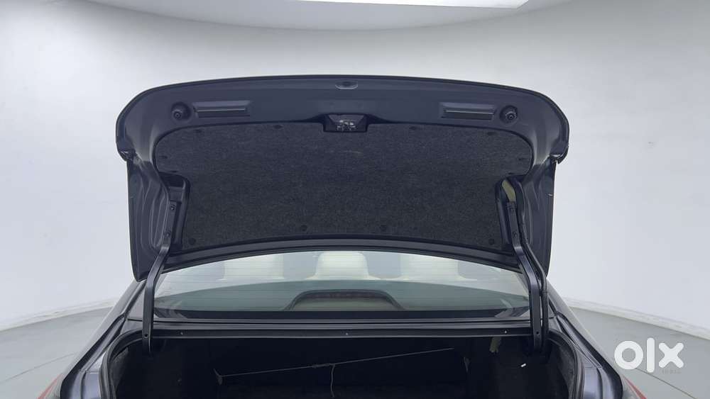 Honda City I-vtec V, 2022, Petrol