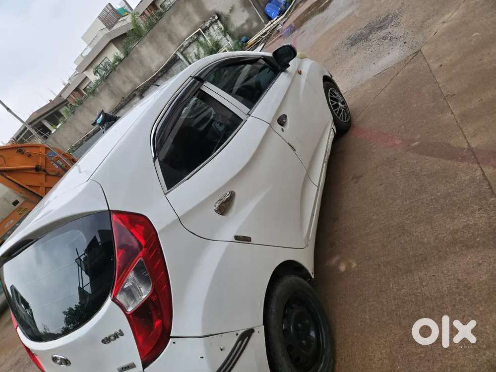 Hyundai Eon Era 2012 Petrol Manual