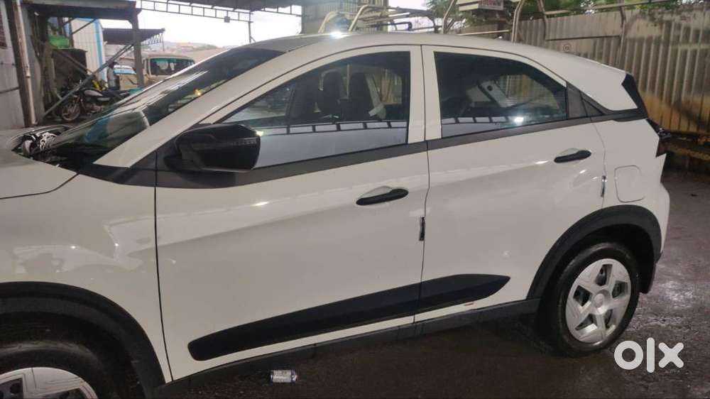 Single Hand Car