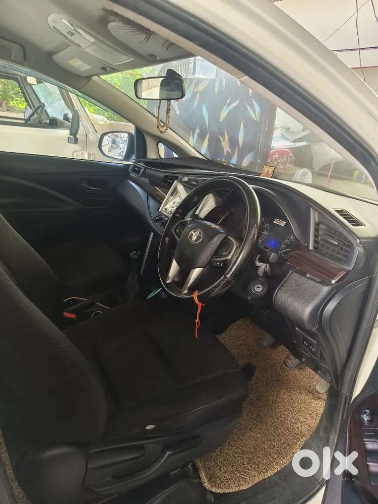 Toyota Innova Crysta 2018 Diesel 190000 Km Driven