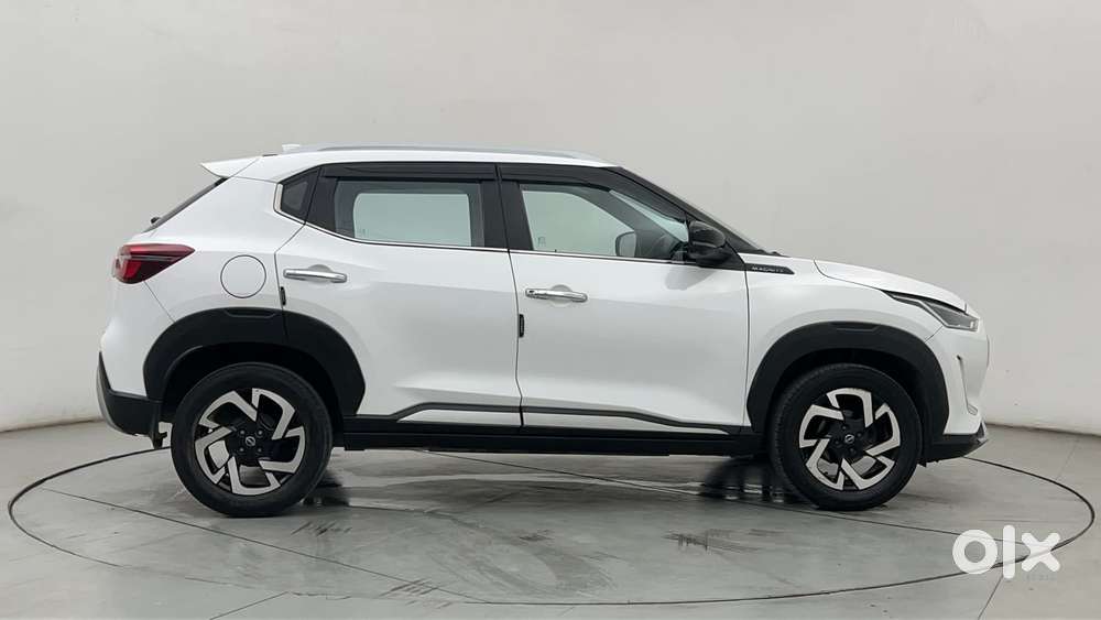 Nissan Magnite 1.0 Xv Premium Turbo Cvt, 2023, Petrol