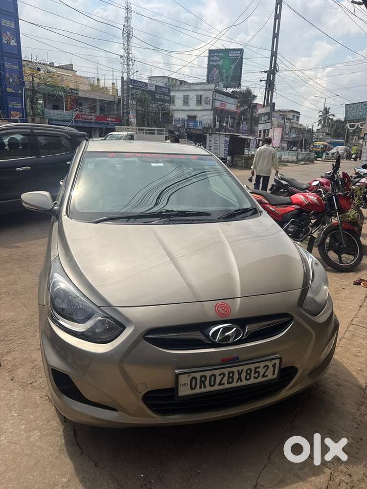 Hyundai Verna Petrol Manual 2012