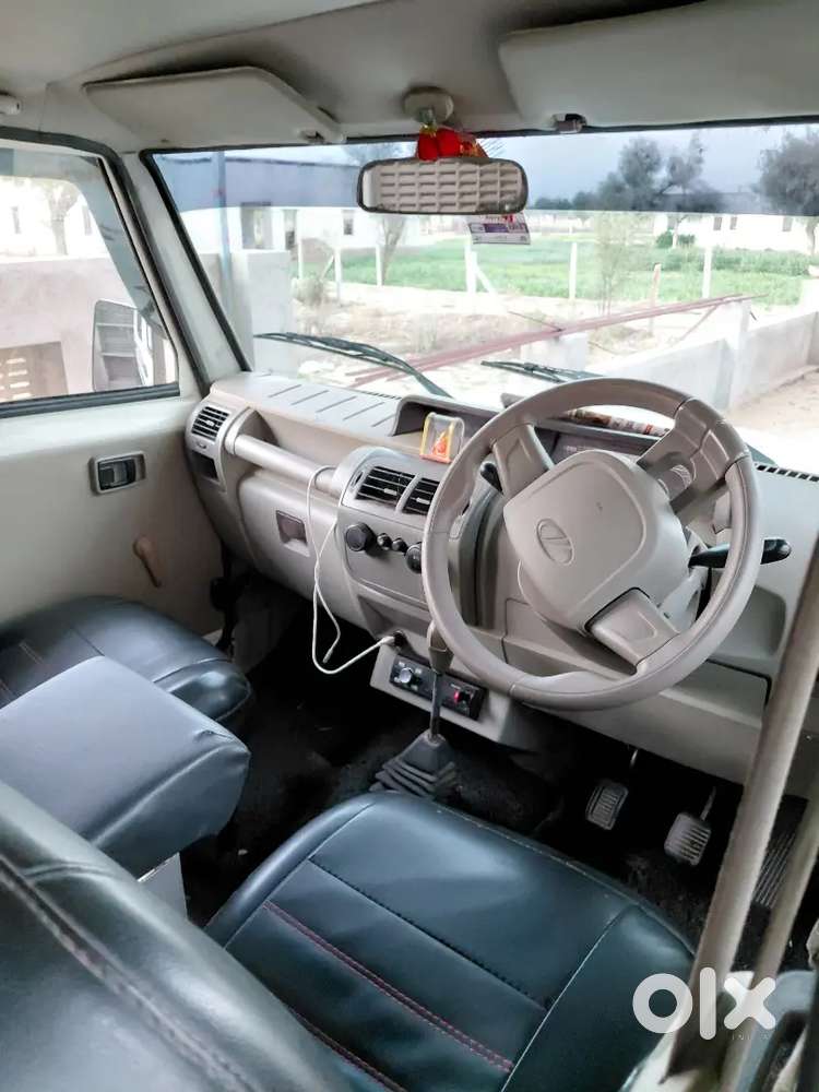 Bolero 8 Seating