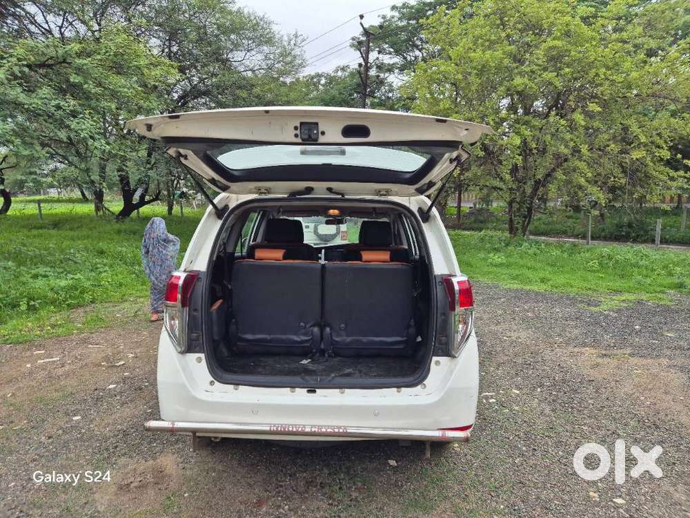 Toyota Innova Crysta 2.4 V, 2018, Diesel