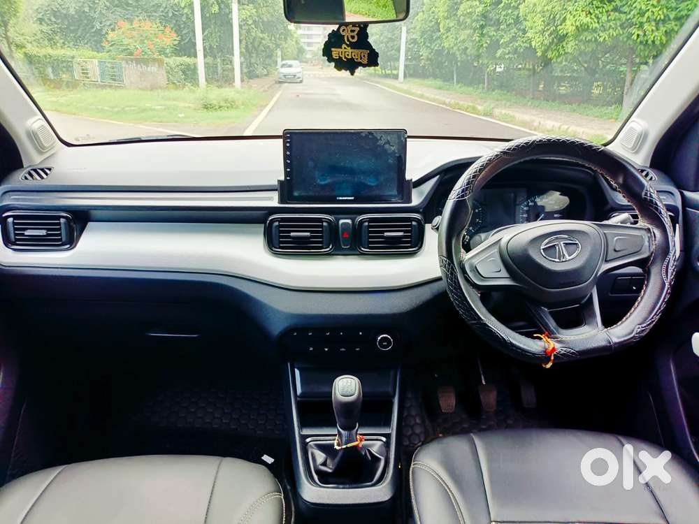 Tata Punch Facelift Pure (o), 2023, Petrol