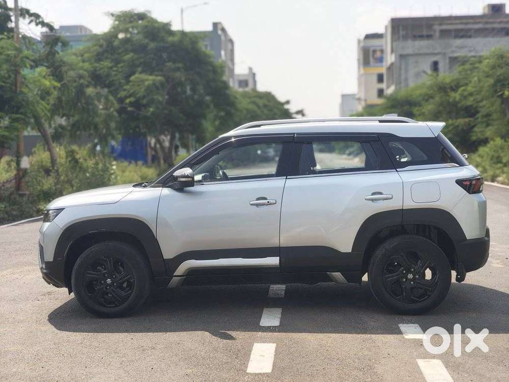 Maruti Suzuki Brezza 1.5 Zxi Smart Hybrid, 2023, Petrol