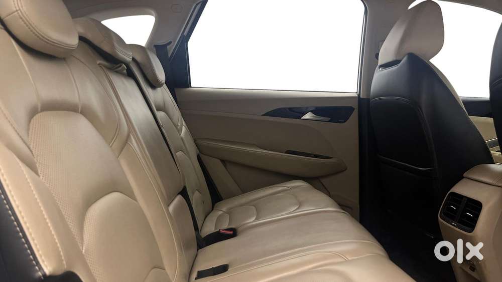 Mg Hector 1.5 Hybrid Sharp, 2022, Petrol
