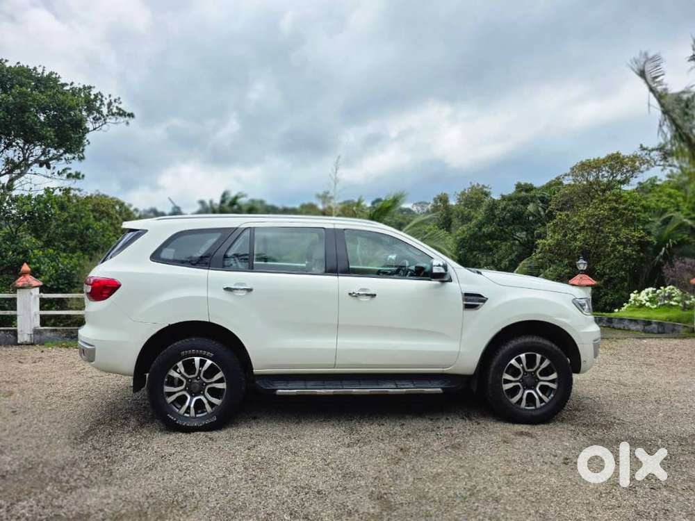 Ford Envdevour With Excellent Conditon 2020 Model