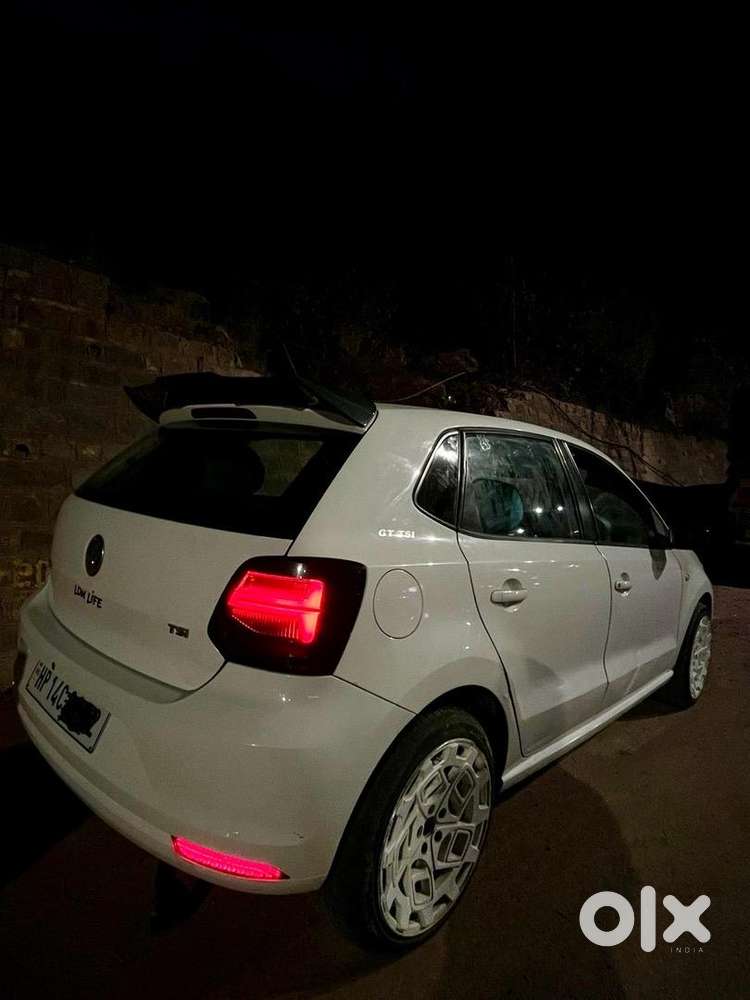 Volkswagen Petrol 2011 Manual Car