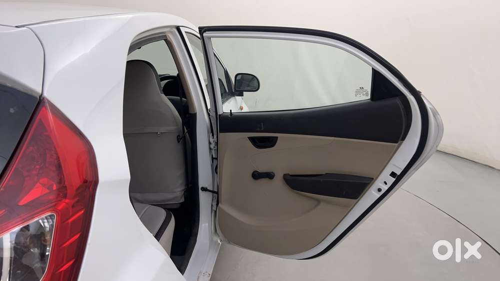 Hyundai Eon Era +, 2016, Petrol