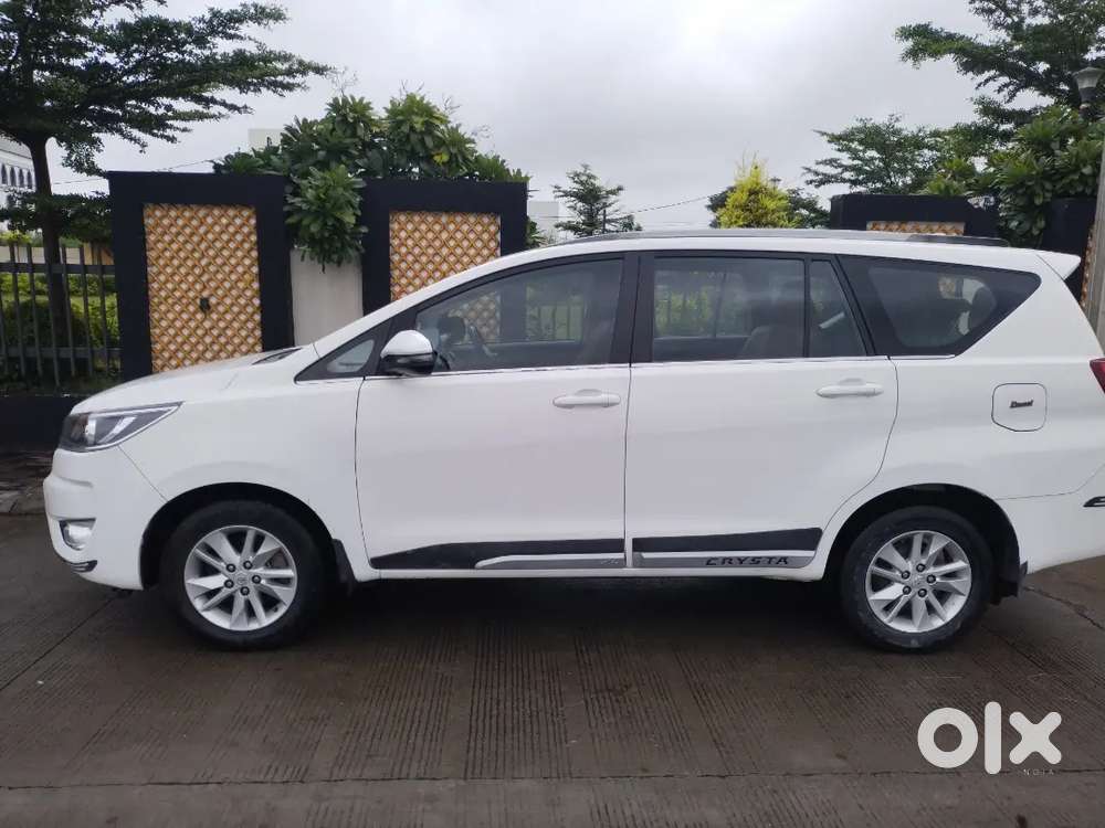 Toyota Innova Crysta 2023 Drives Smoothly