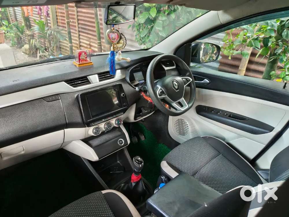 Renault Triber 1.0 Rxz 2021 Manual