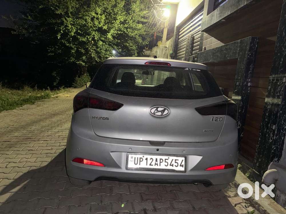 Model: Hyundai I20 Sportz 	•	Condition: Excellent, Daily Use Me Hai