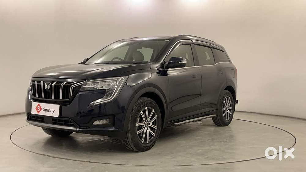 Mahindra Xuv700 2.0 Ax 7 Petrol Mt Str, 2023, Petrol