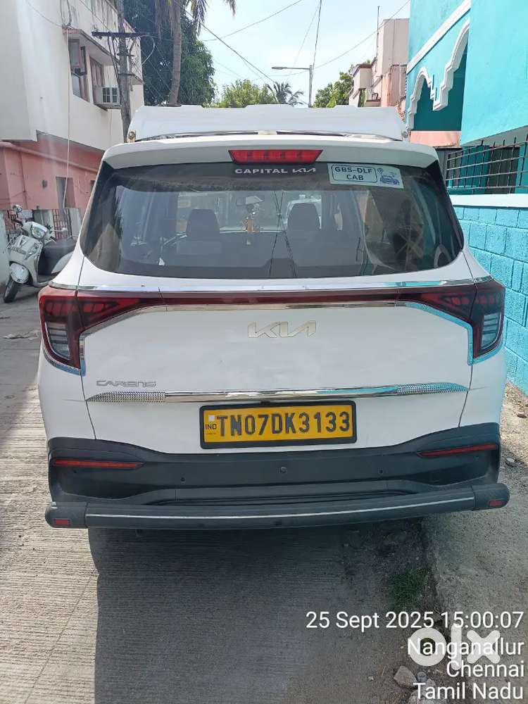 Kia Carens 2025 Cng & Hybrids 50000 Km Driven