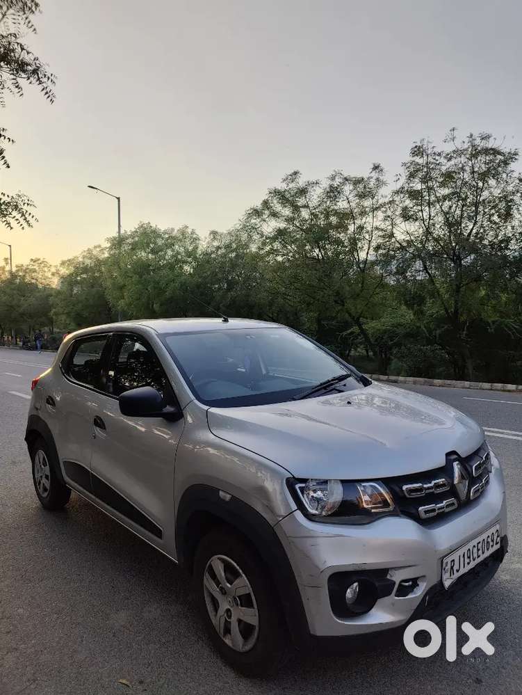 Car Kwid 2016 Rxt 90400 1st Owner Single Hand Driven Cng Fitted 32 Kml