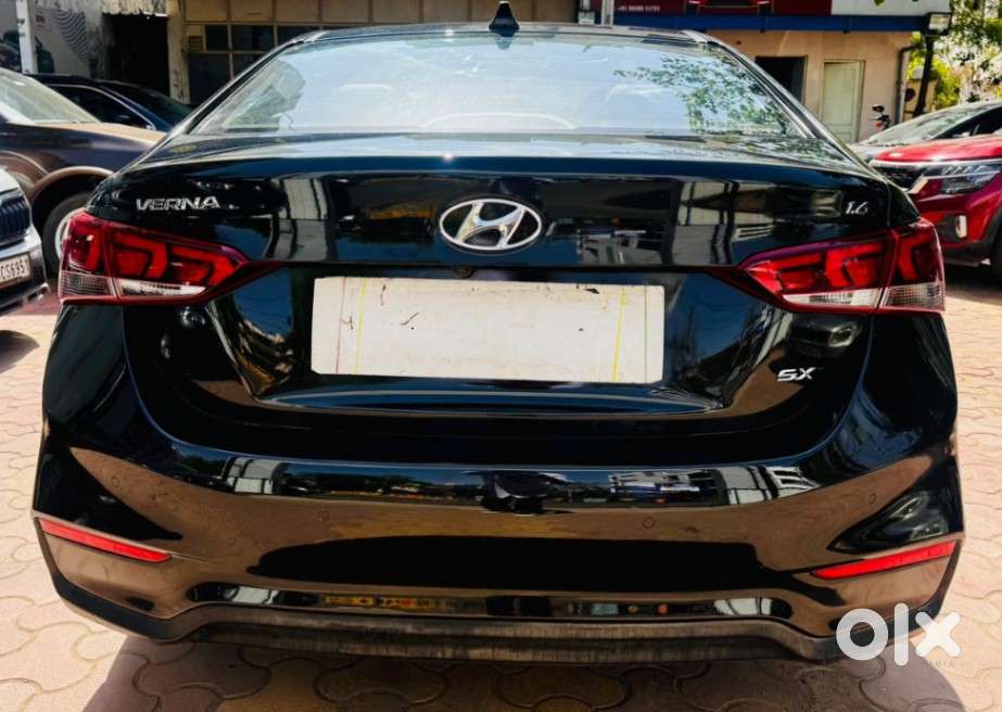 Hyundai Verna 1.6 Sx (o) Vtvt At, 2018, Petrol