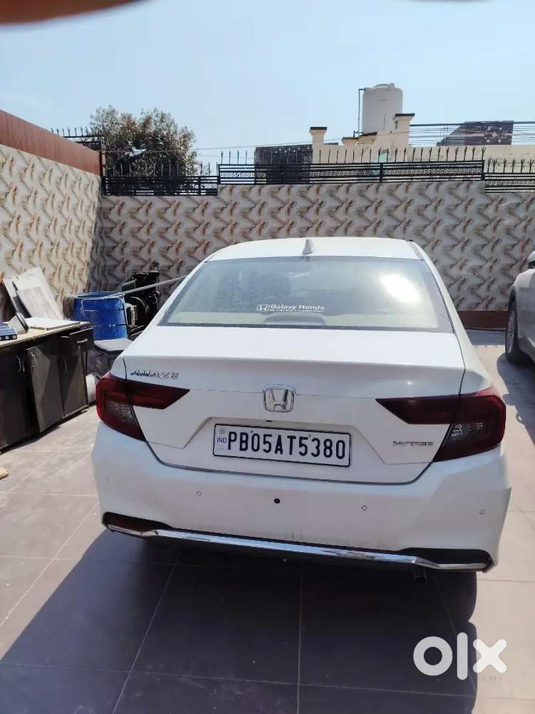 New Car No Accident