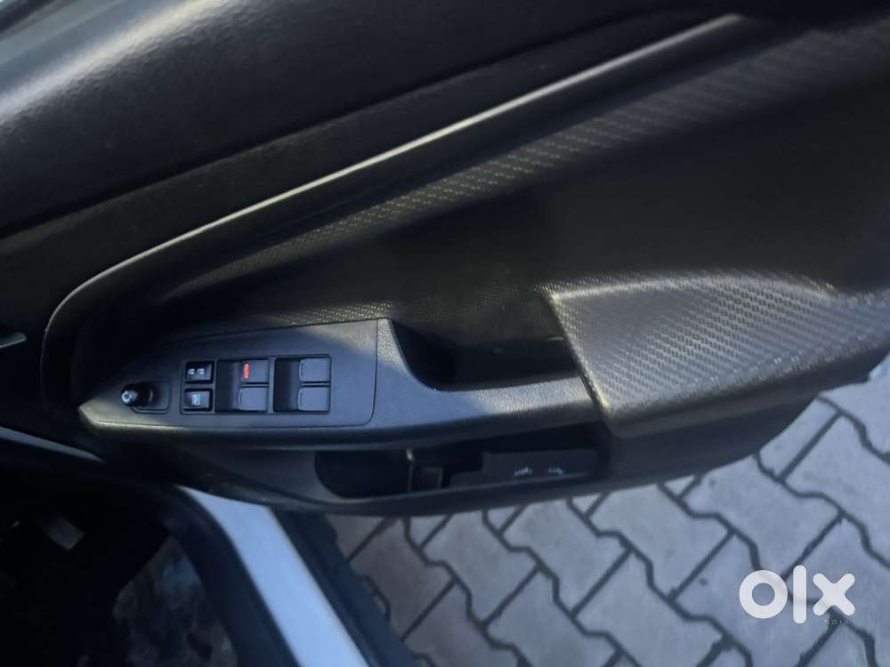 Maruti Suzuki Brezza 1.5 Lxi Smart Hybrid, 2026, Petrol