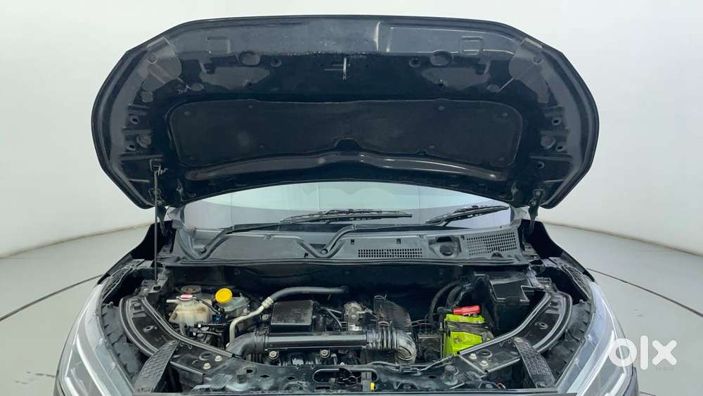 Nissan Magnite 1.0 Xv Premium, 2021, Petrol
