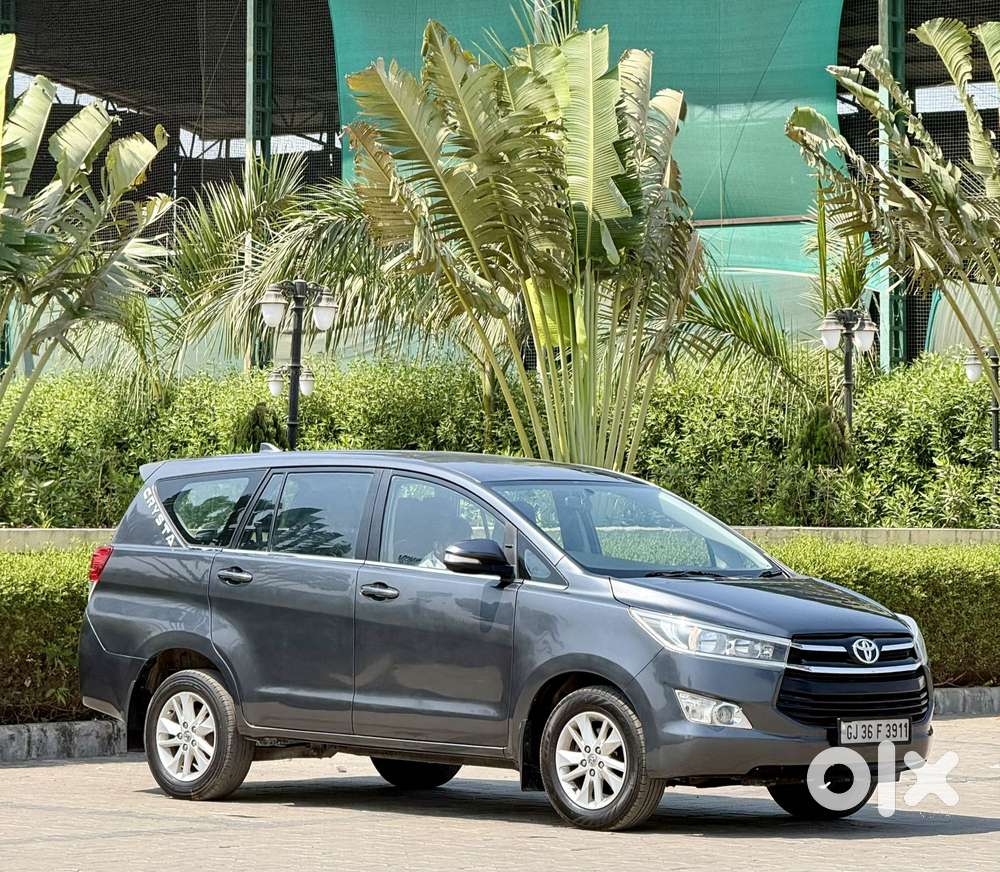 Toyota Innova Crysta 2.7 Gx At 8s, 2017, Diesel