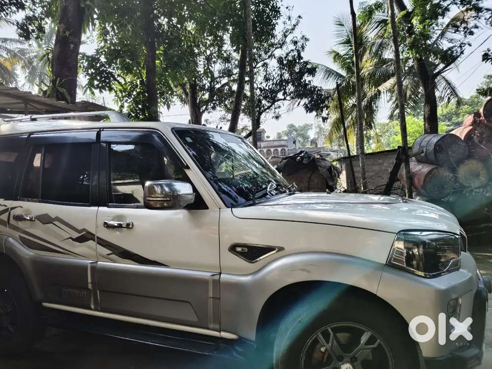 Mahindra Scorpio S10 With Life Time Tax