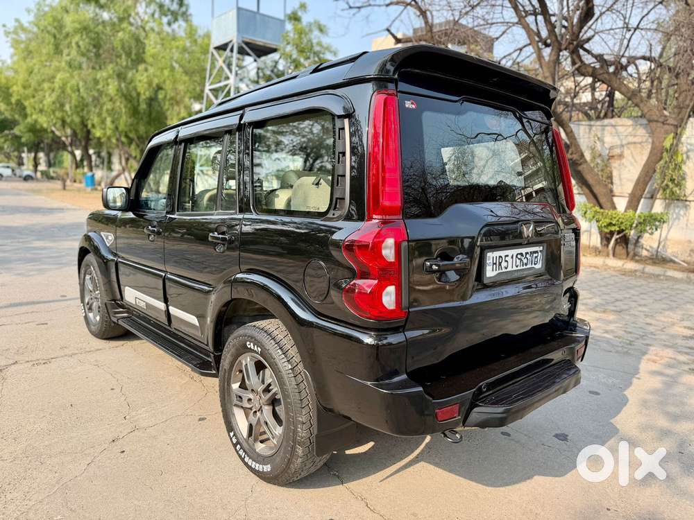Mahindra Scorpio Classic 2.2 S Mt 7 Str, 2023, Diesel