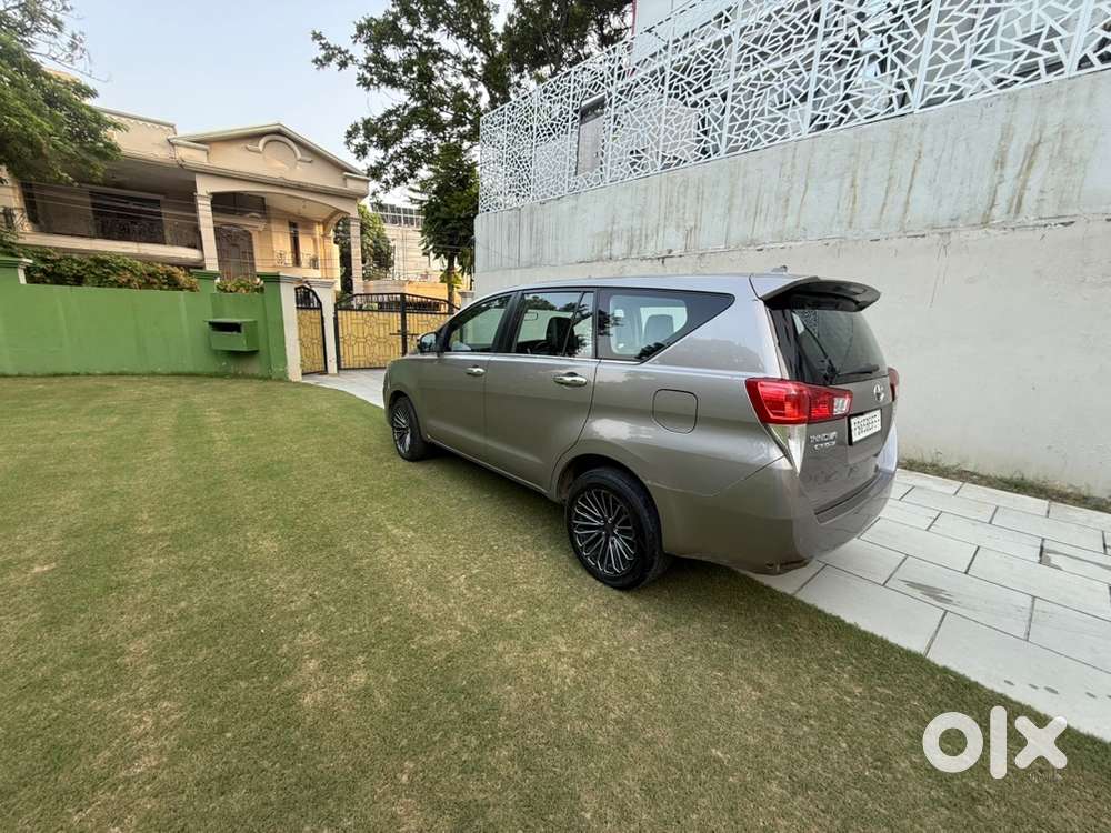 Toyota Innova Crysta 2022 Automatic