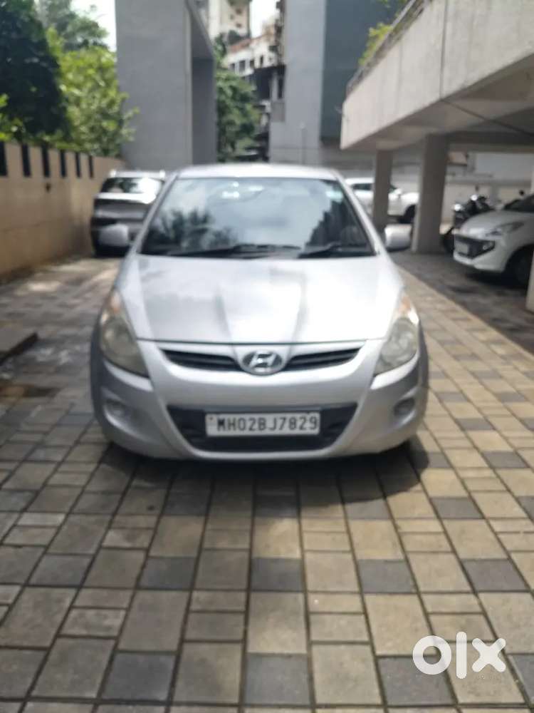 I20 Second Owner Petrol Cng 2009
