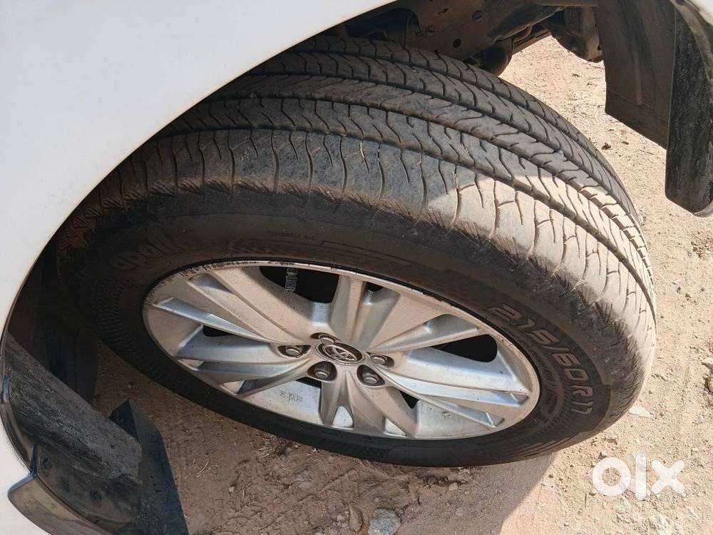 Toyota Innova Crysta 2.8z Automatic, 2018, Diesel